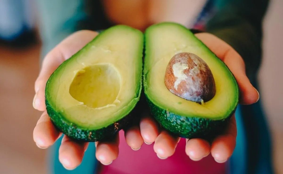 Estos son los mejores trucos caseros para que aguacate no se oscurezca y dure más tiempo